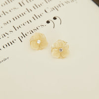 18k Gold Plated Soft Petals Earrings Gold
