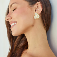 18k Gold Plated Soft Petals Earrings Gold
