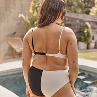 The Split Wanderlust Bikini Top - Sea Urchin & White Sand