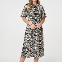 Animal Print 1/2 Flare Sleeve Midi Dress