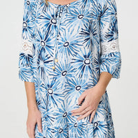 Floral Lace 3/4 Sleeve Short Shift Dress