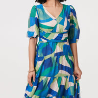 Abstract Ruched 1/2 Sleeve Midi Dress