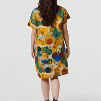 Geo Print Short Sleeve Knee Length Dress