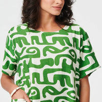Abstract 1/2 Sleeve Knee Length Dress