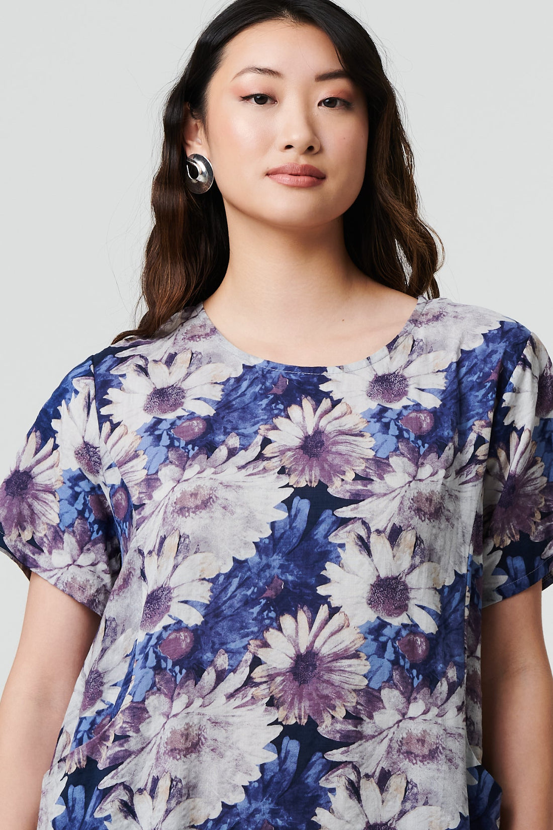 Floral Short Sleeve Knee Length Shift Dress