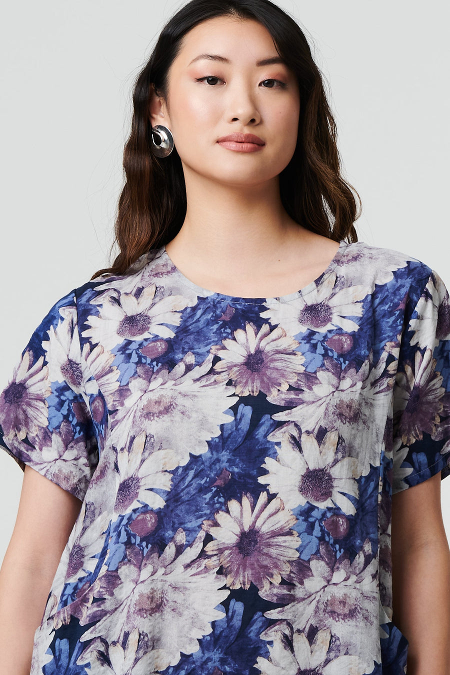 Floral Short Sleeve Knee Length Shift Dress