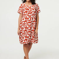 Abstract 1/2 Sleeve Knee Length Dress